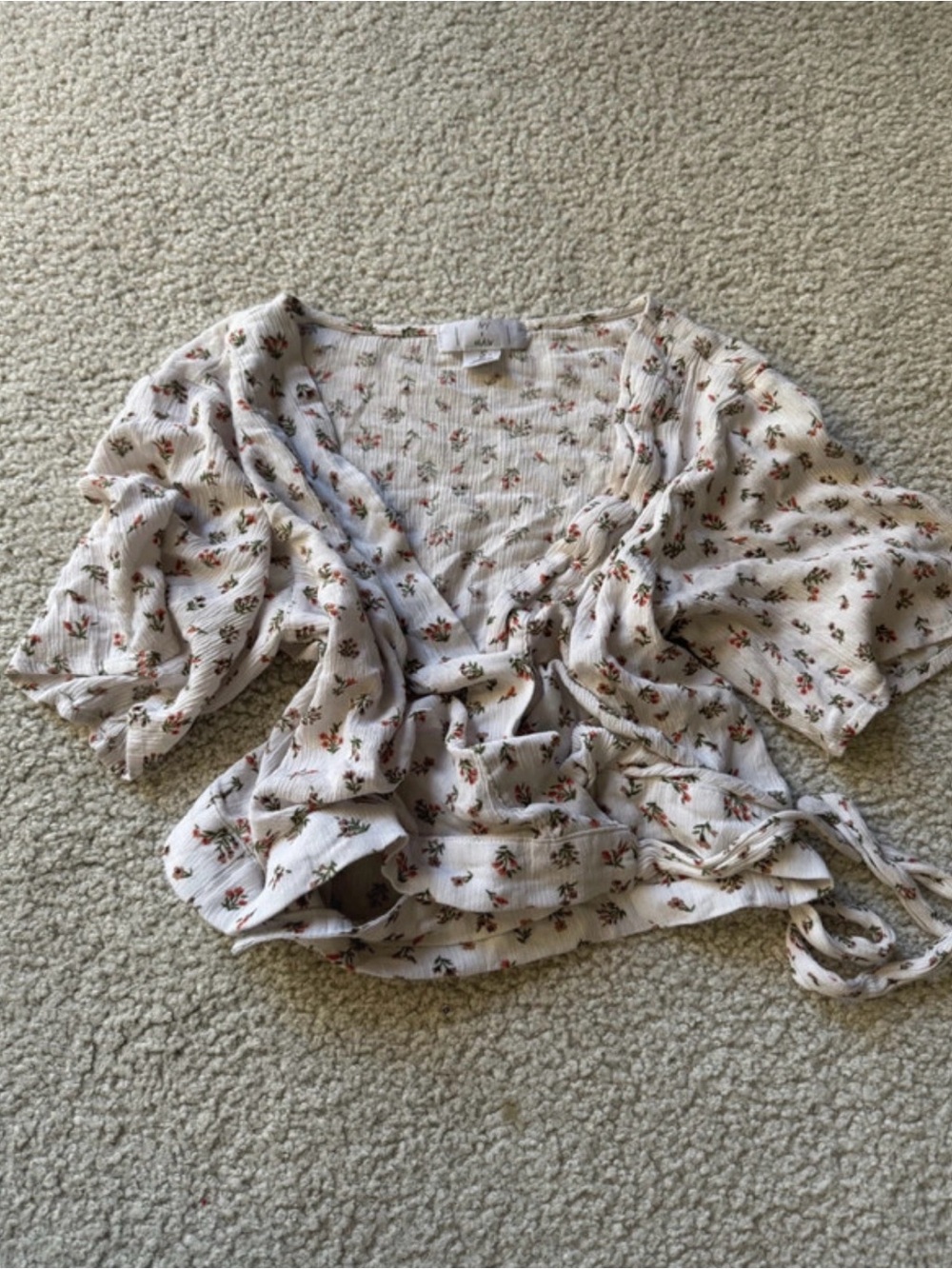 Tilly's Cream Floral Tie-Front Blouse with Pink Rose Sprigs